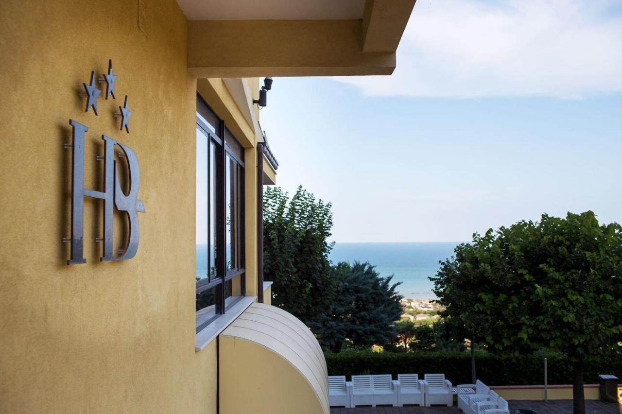 Hotel Bellavista Porto San Giorgio Exteriör bild
