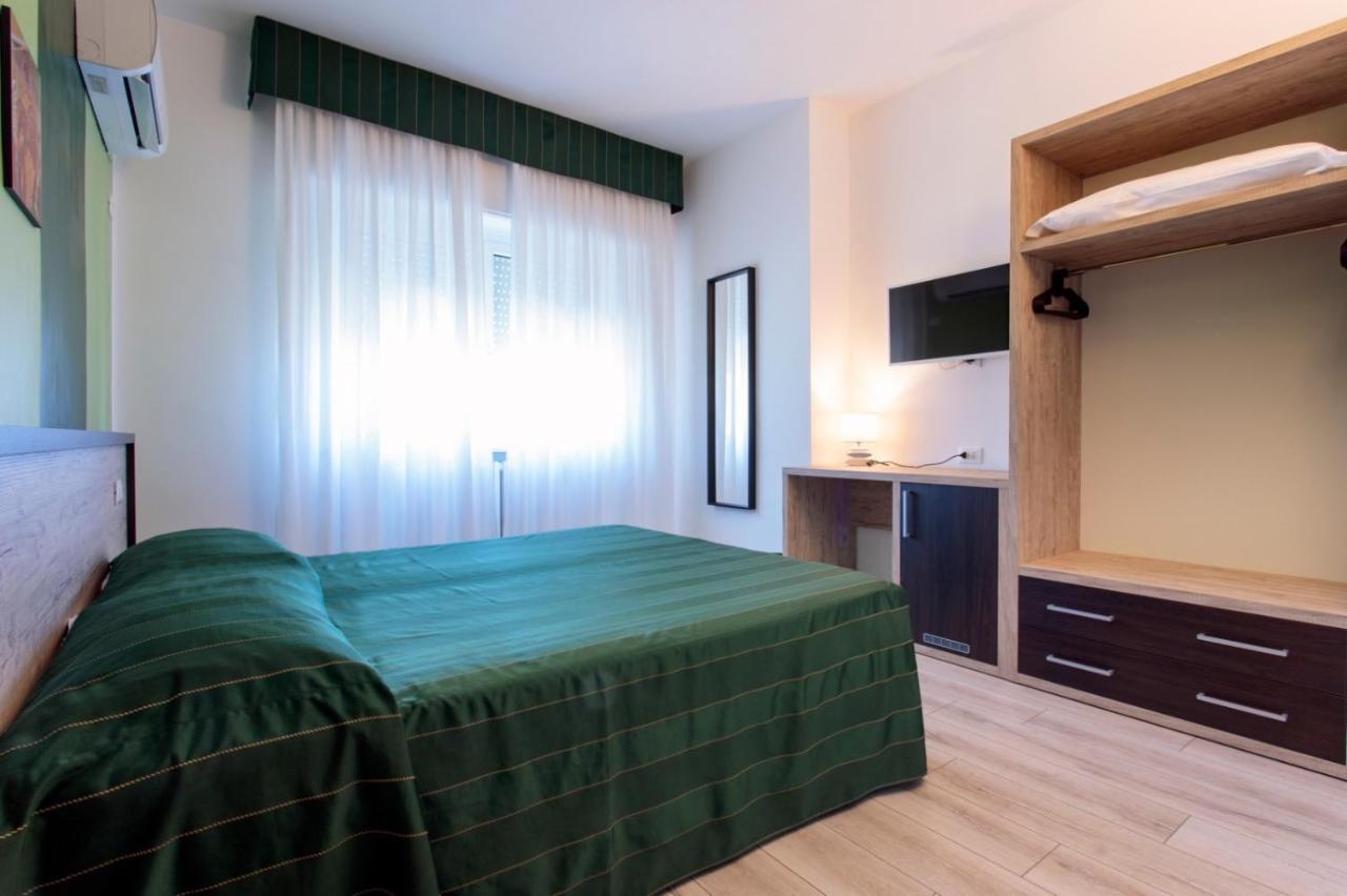 Hotel Bellavista Porto San Giorgio Exteriör bild