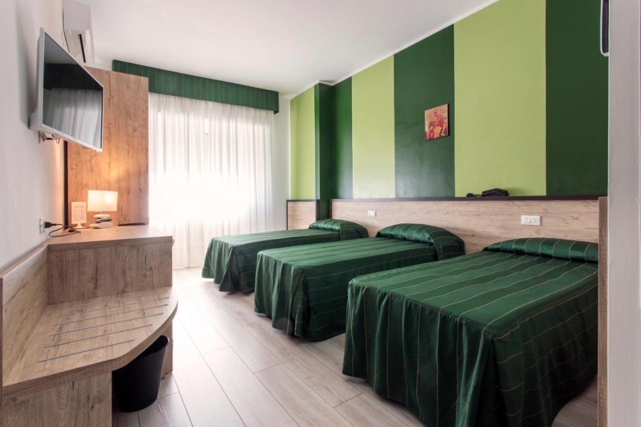 Hotel Bellavista Porto San Giorgio Exteriör bild